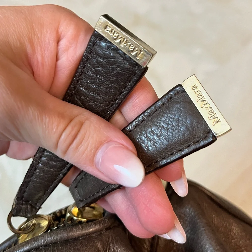 MaxMara Brown Leather Hobo Bag w/ Zip Closure & Detachable Strap - Picture 8 of 17